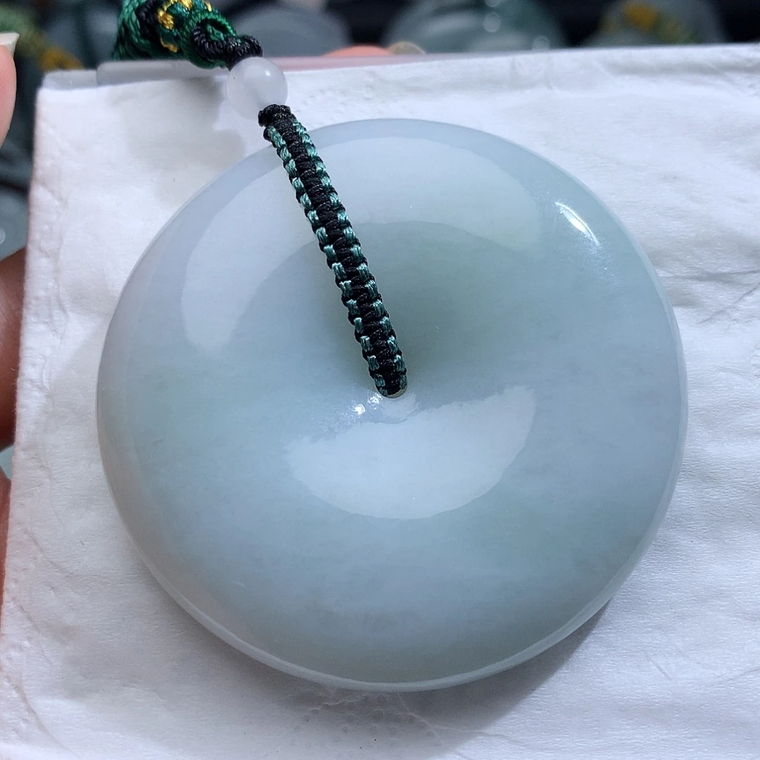 翡翠未镶嵌颈饰281