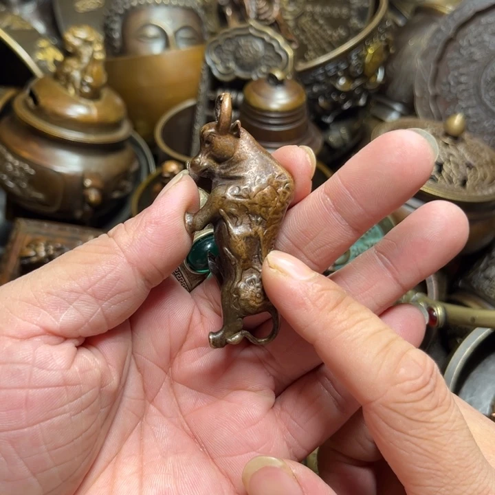 铜器摆件收收藏藏