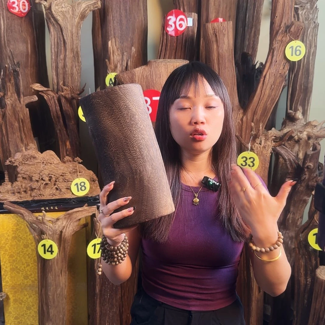 沉香沉香碎屑天然沉香原材料摆件➕底座