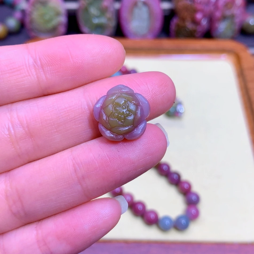 玛瑙未镶嵌挂件盐源定制