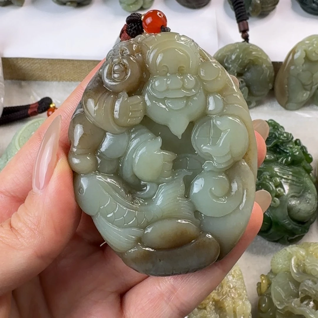 未镶嵌和田玉把件