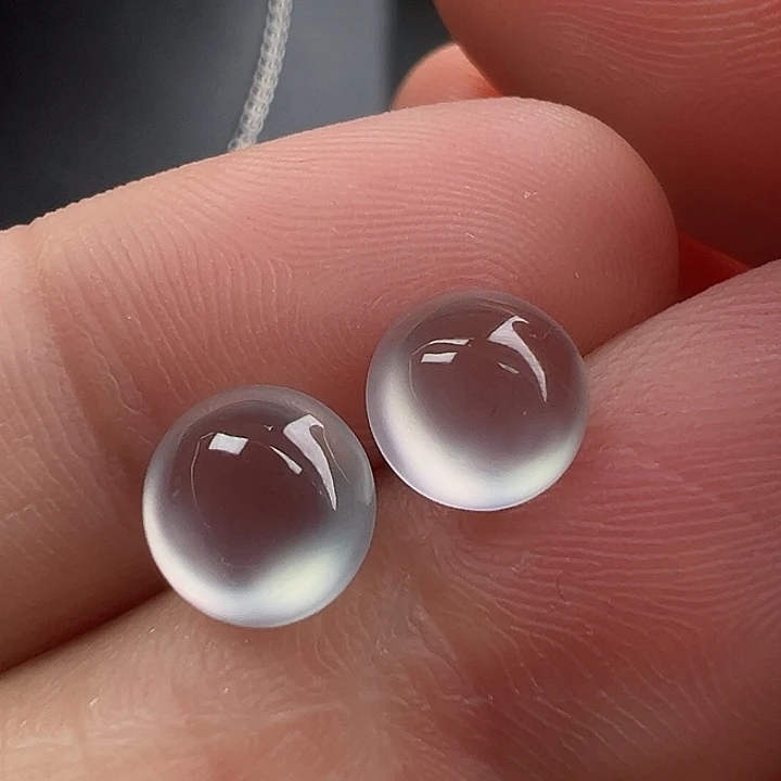 翡翠未镶嵌颈饰蛋面7.4