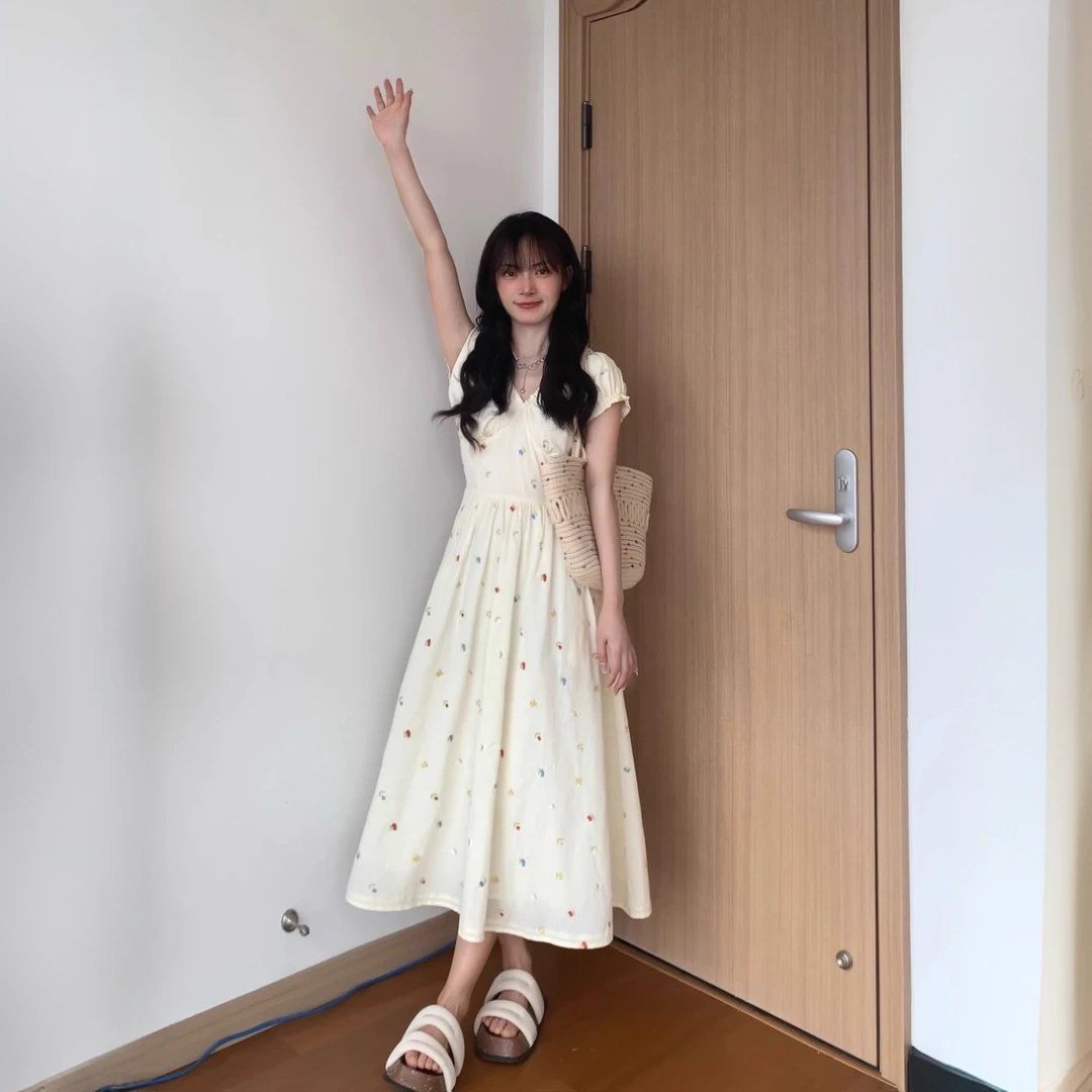 春夏设计感甜美海边度假法式约会长裙收腰显瘦短袖连衣裙