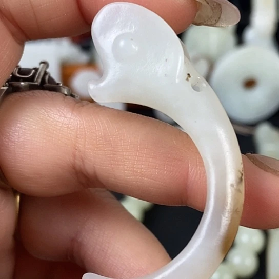 和田玉（糖玉）未镶嵌挂件