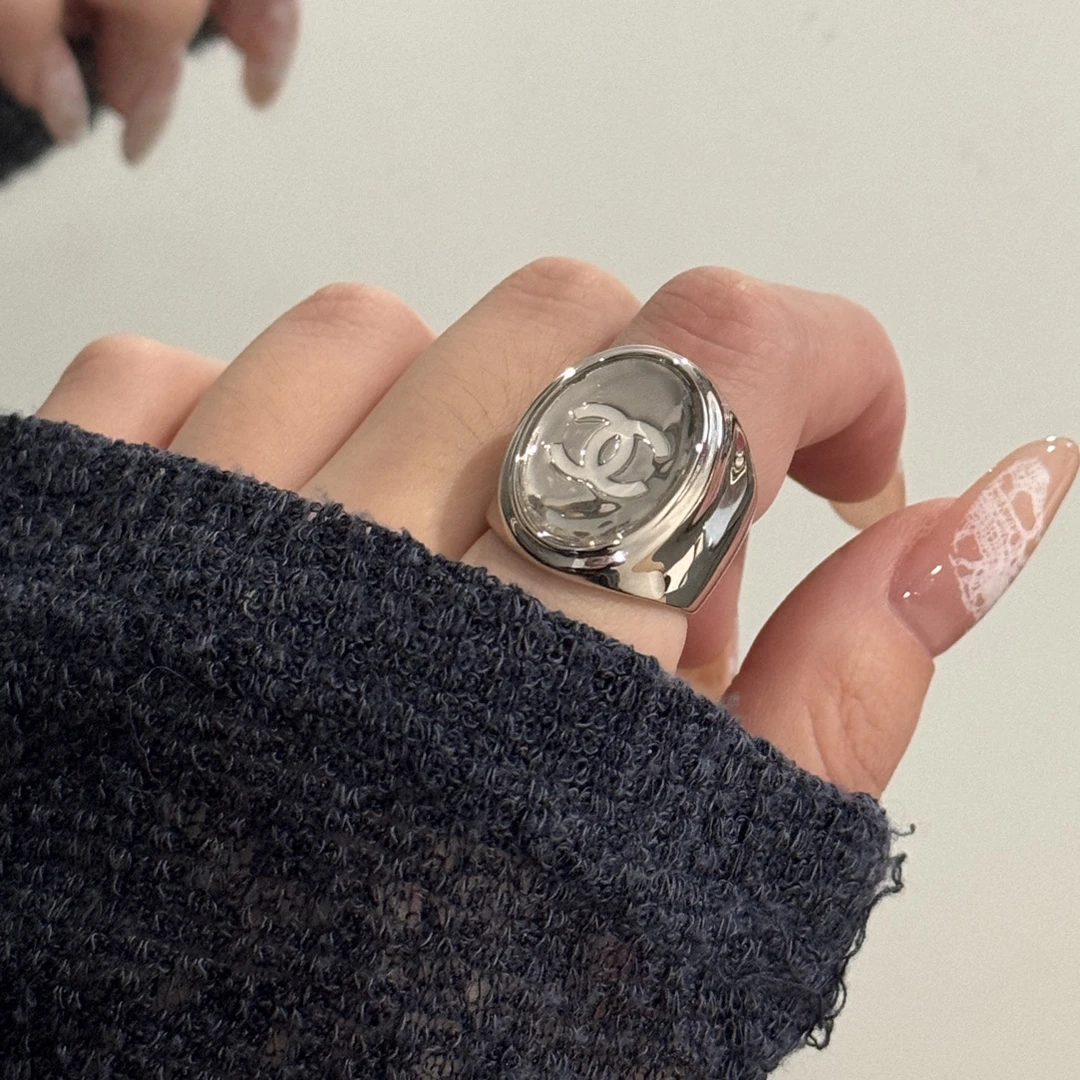 95新 Chanel/香奈儿 chillvTg /戒指