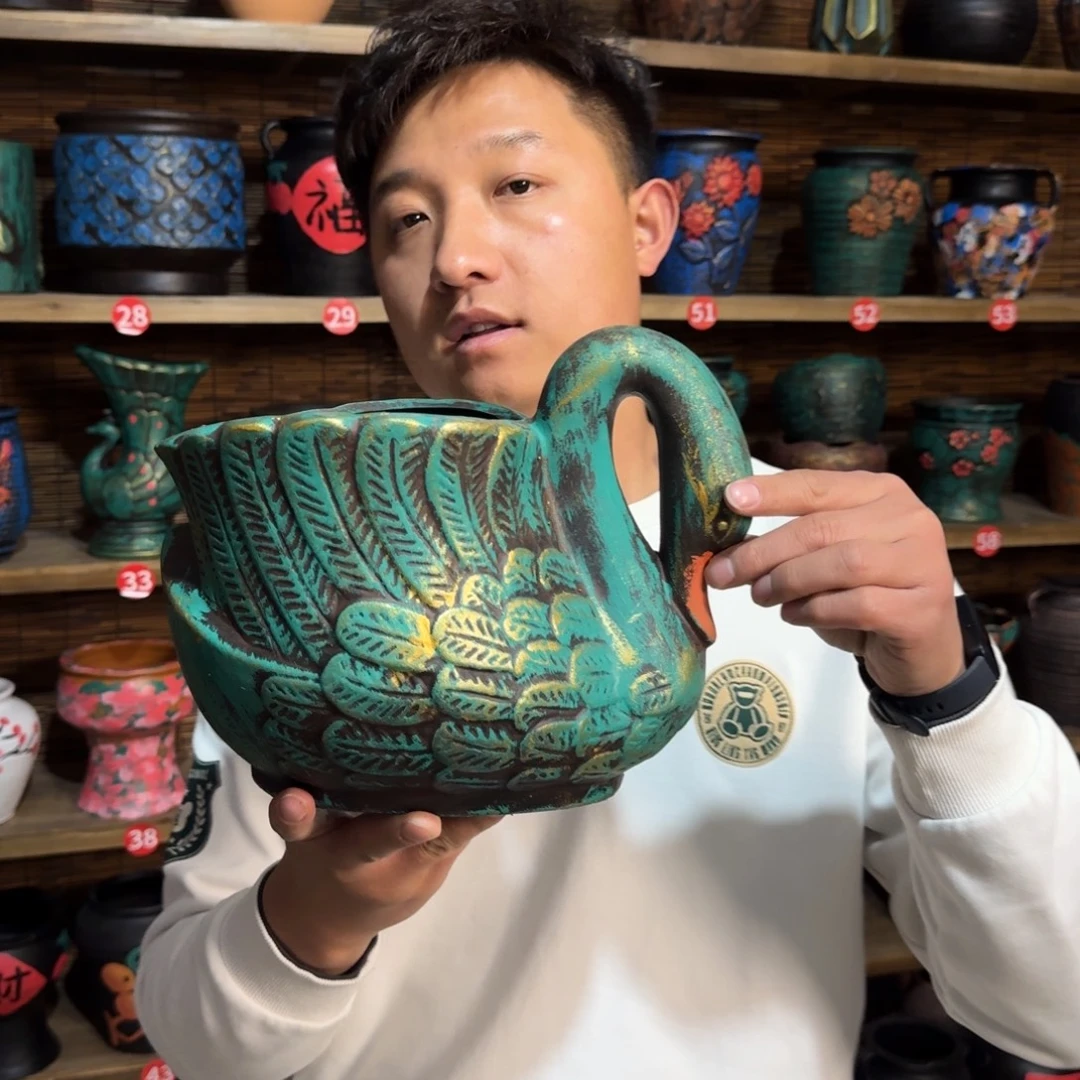 带孔高端浮雕花盆高+口21*17