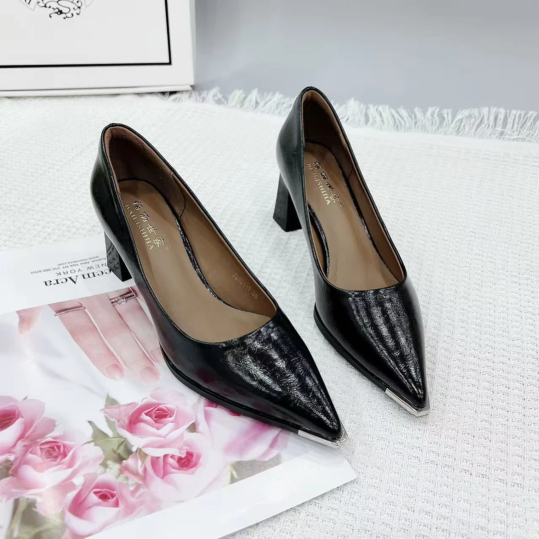 J252117 新款法式浅口高跟鞋女粗跟尖头百搭单鞋