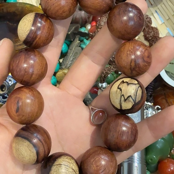 用***着玛瑙/玉髓颈饰合金不退不换的