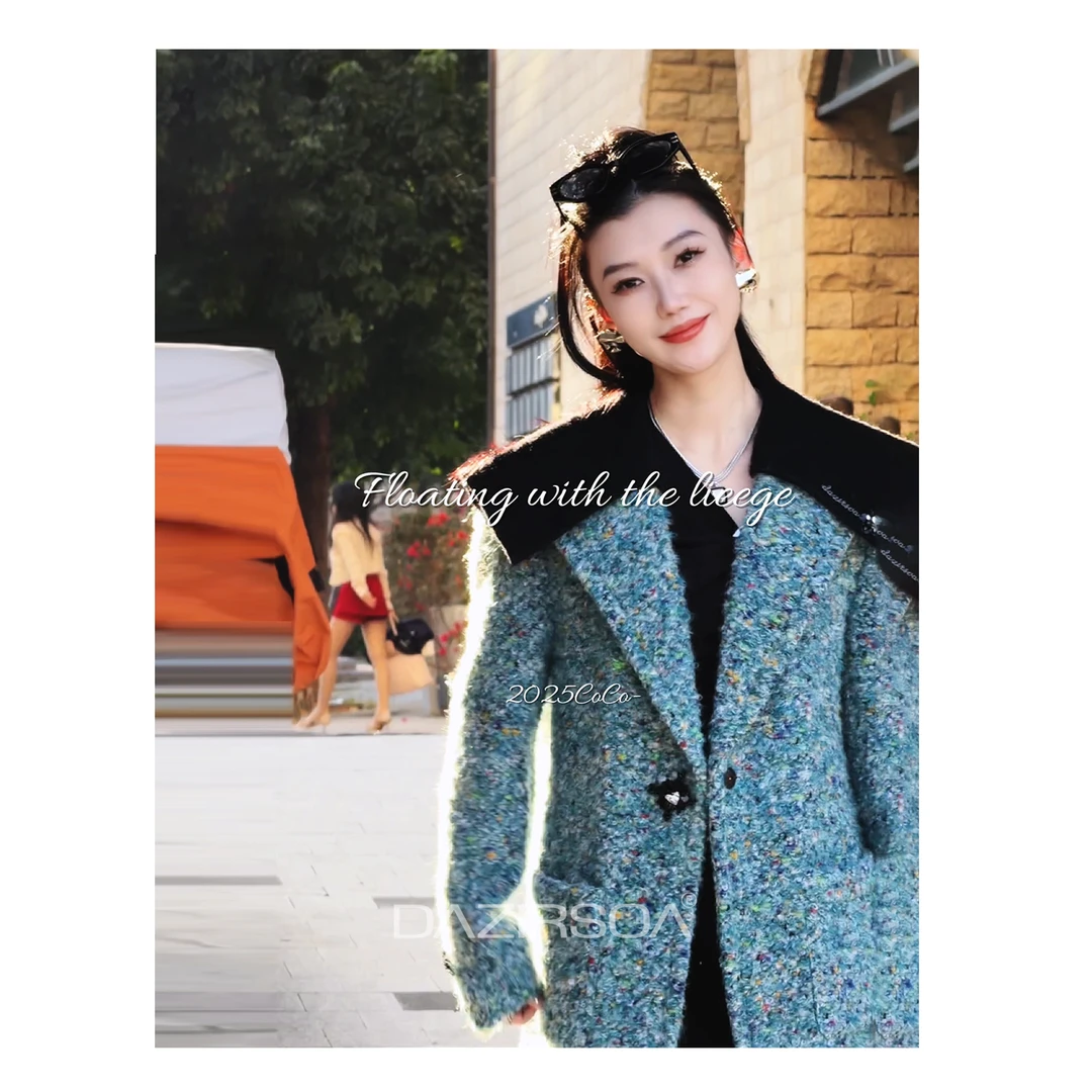 “时髦细节”高奢贵气感花纱海军领洋气大衣外套 AC305