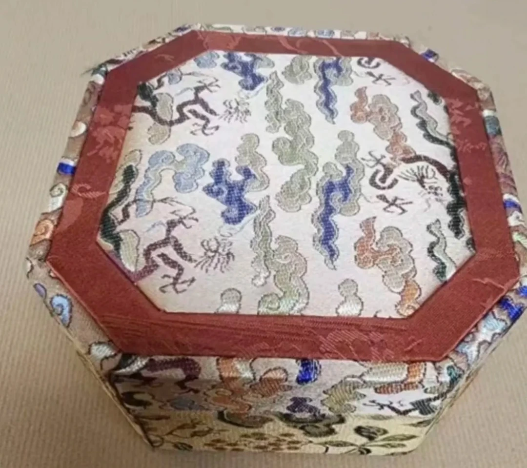 高端礼盒 八张带册