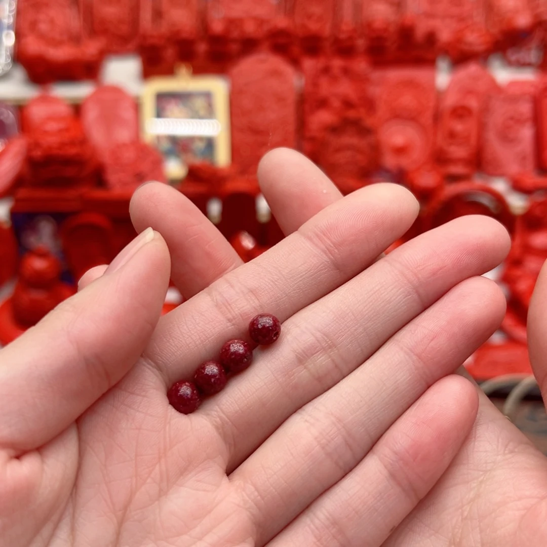 天然辰砂半孔晶体卡六全透4颗