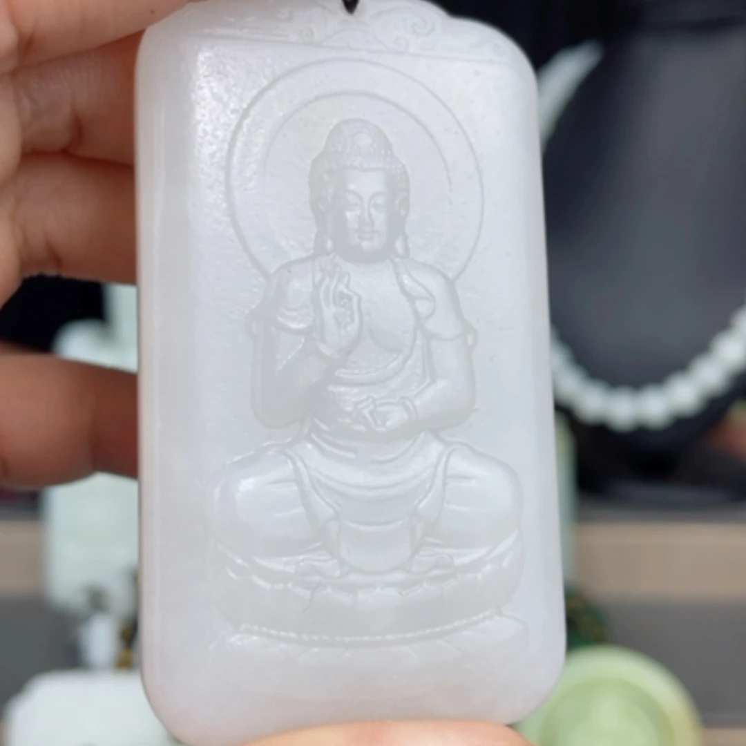 【闪购商品】颈饰未镶嵌和田玉