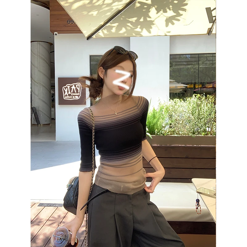 性感中袖女装薄款设计感常规百搭上衣