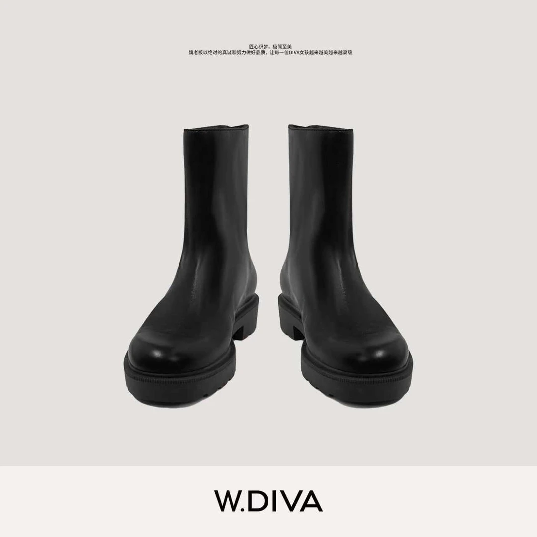 W.Diva【复古基石】无缝一体水洗牛皮做旧后拉链复古短靴53X293032
