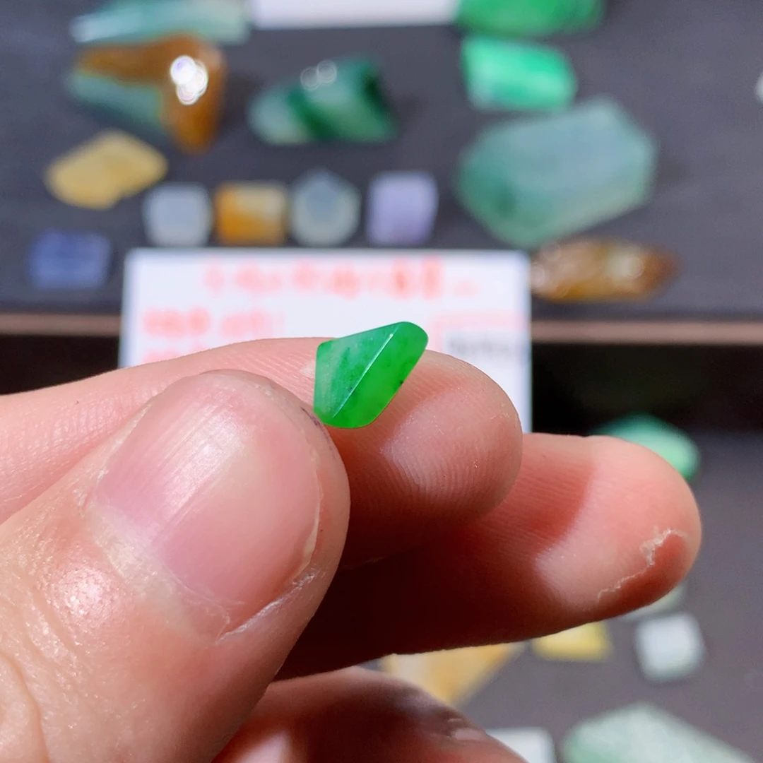 未镶嵌定制翡翠40