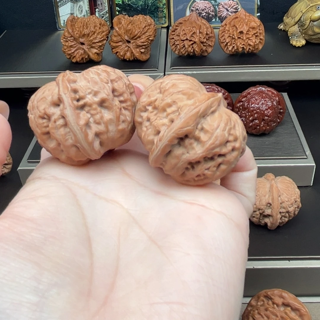 把件桃核平谷一代元宝