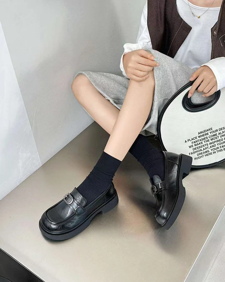 【星·Star】53127新款厚底黑色乐福鞋一脚蹬英伦风时尚复古