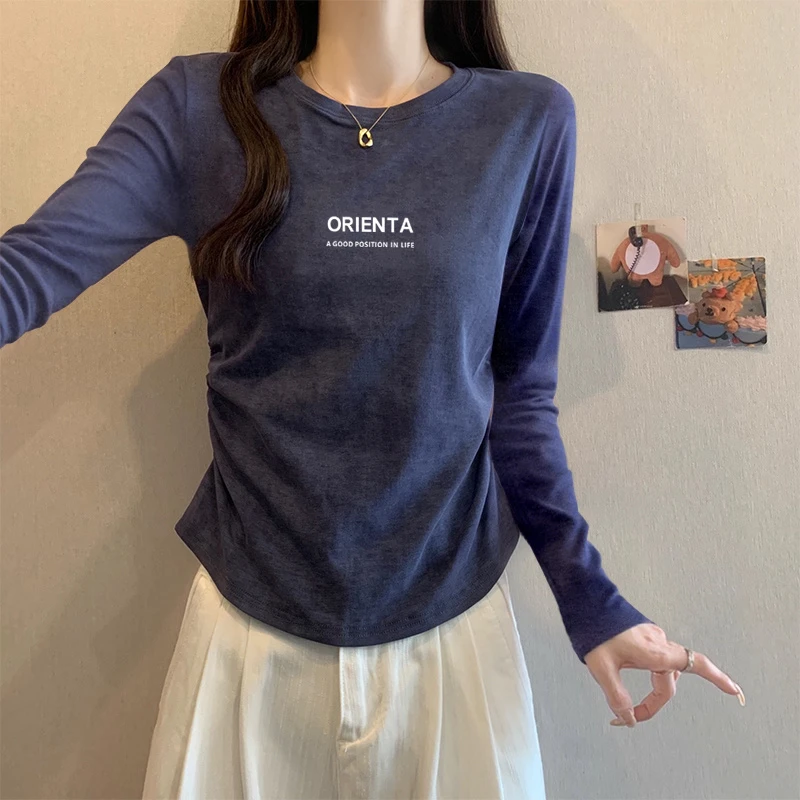 扎染正肩长袖T恤女春秋季韩系设计感辣妹修身褶皱短款打底衫上衣