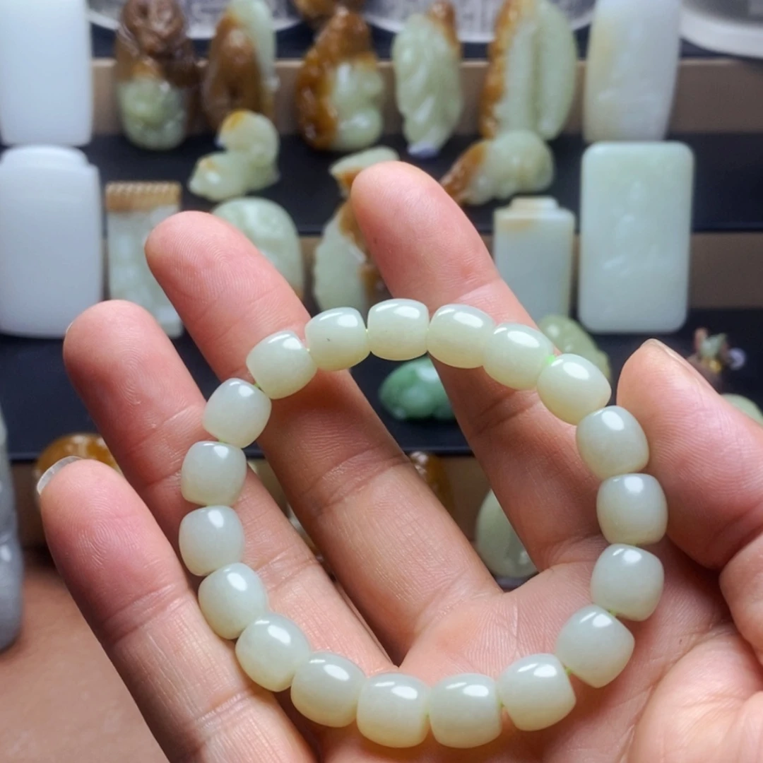 和田玉未镶嵌吊坠(不含链)