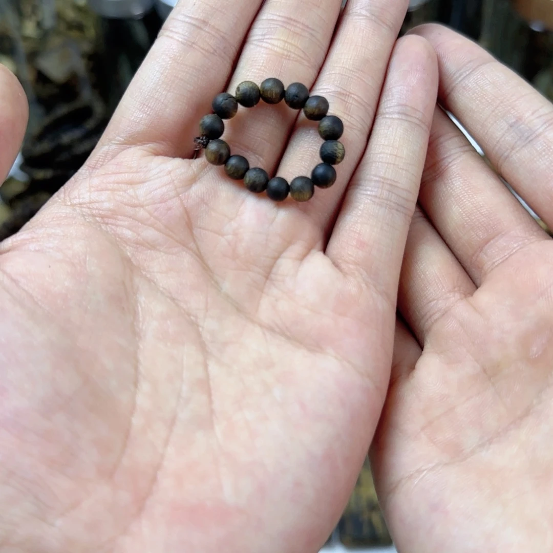 沉香碎屑沉香奇楠沉香碎戒指