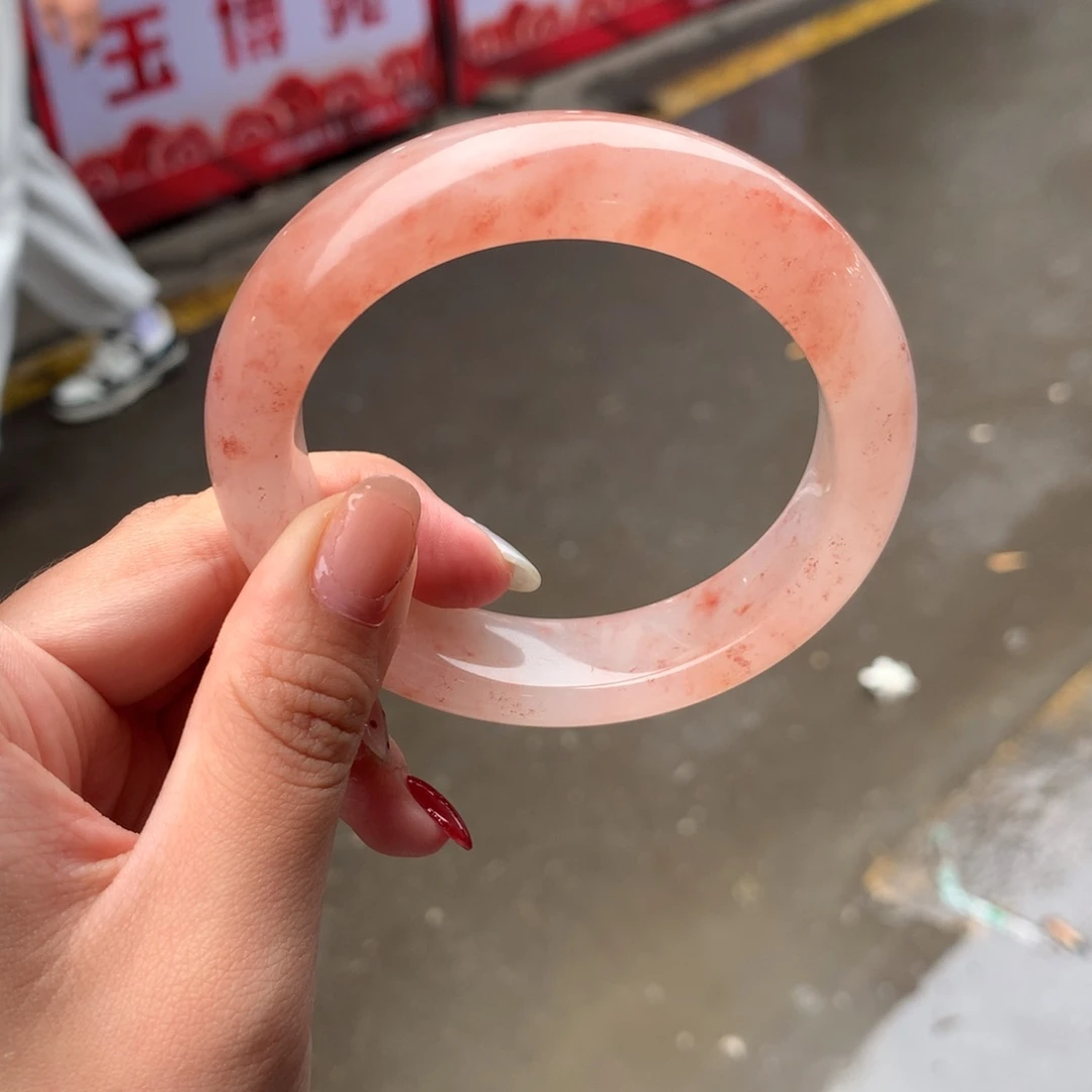 石英质玉手镯未镶嵌太****