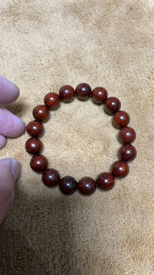 印度小叶紫檀1.2正圆鸡血红