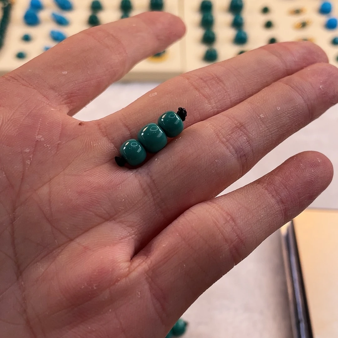 S***_绿松石未镶嵌耳饰