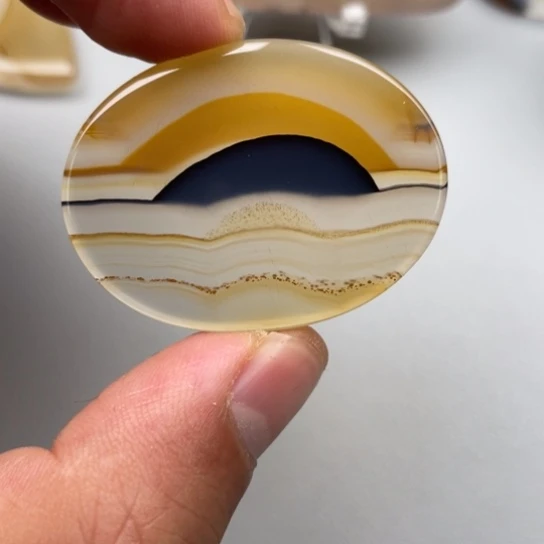 玛瑙/玉髓颈饰未镶嵌起****5