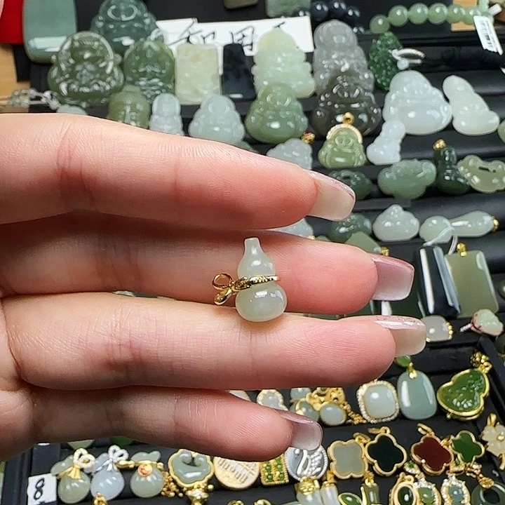 颈饰银S925镶嵌和田玉