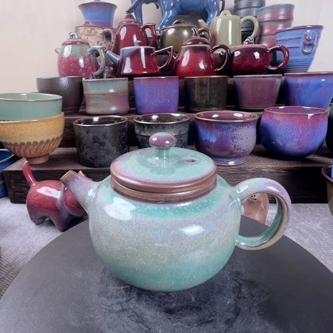 钧瓷翠绿色功夫茶壶一把