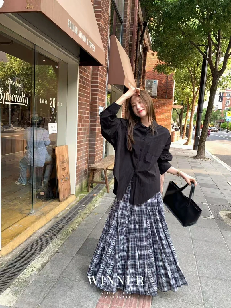 W 8057  格子显瘦气质半身裙  w