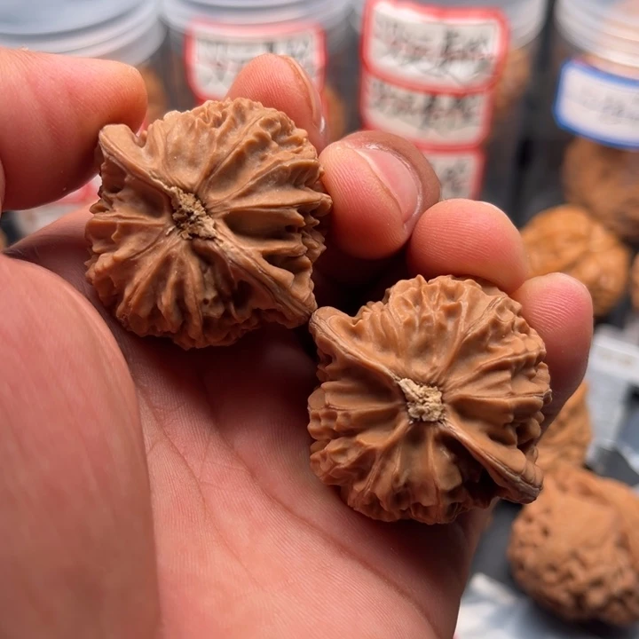 把件文玩核桃宫灯40