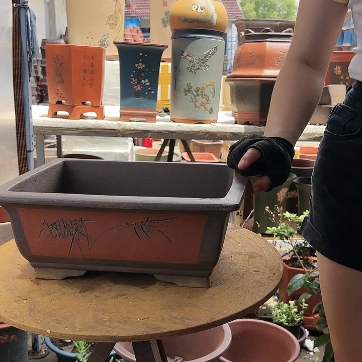 31红马槽花盆花盆花盆