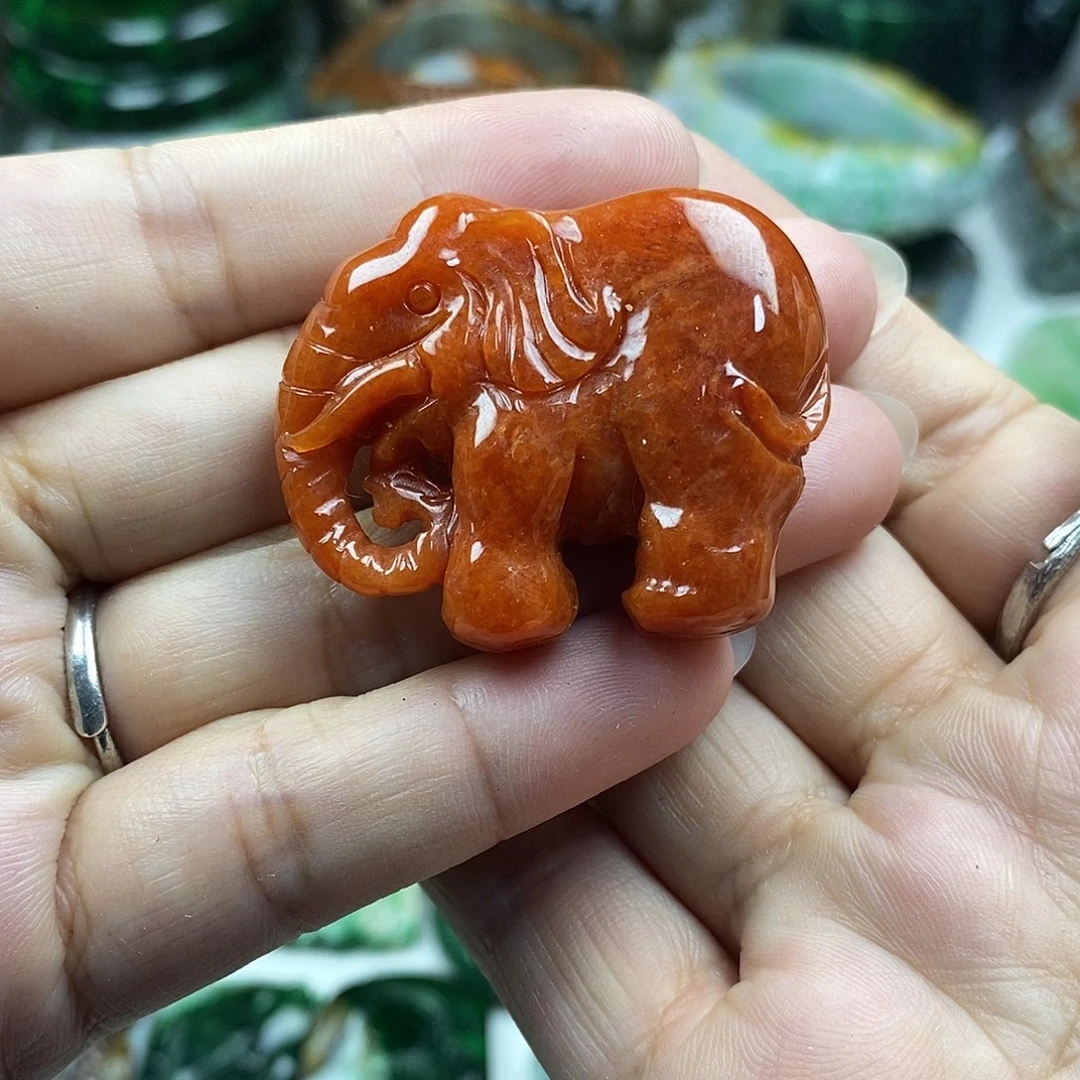 颈饰未镶嵌翡翠牌子