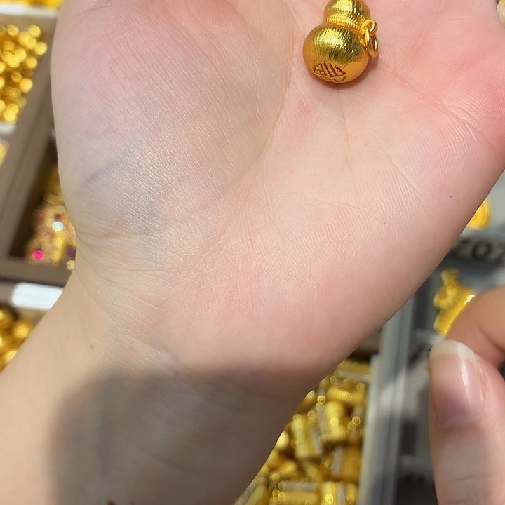 铜合金8708强保色发    1  个壹笔壹吊坠