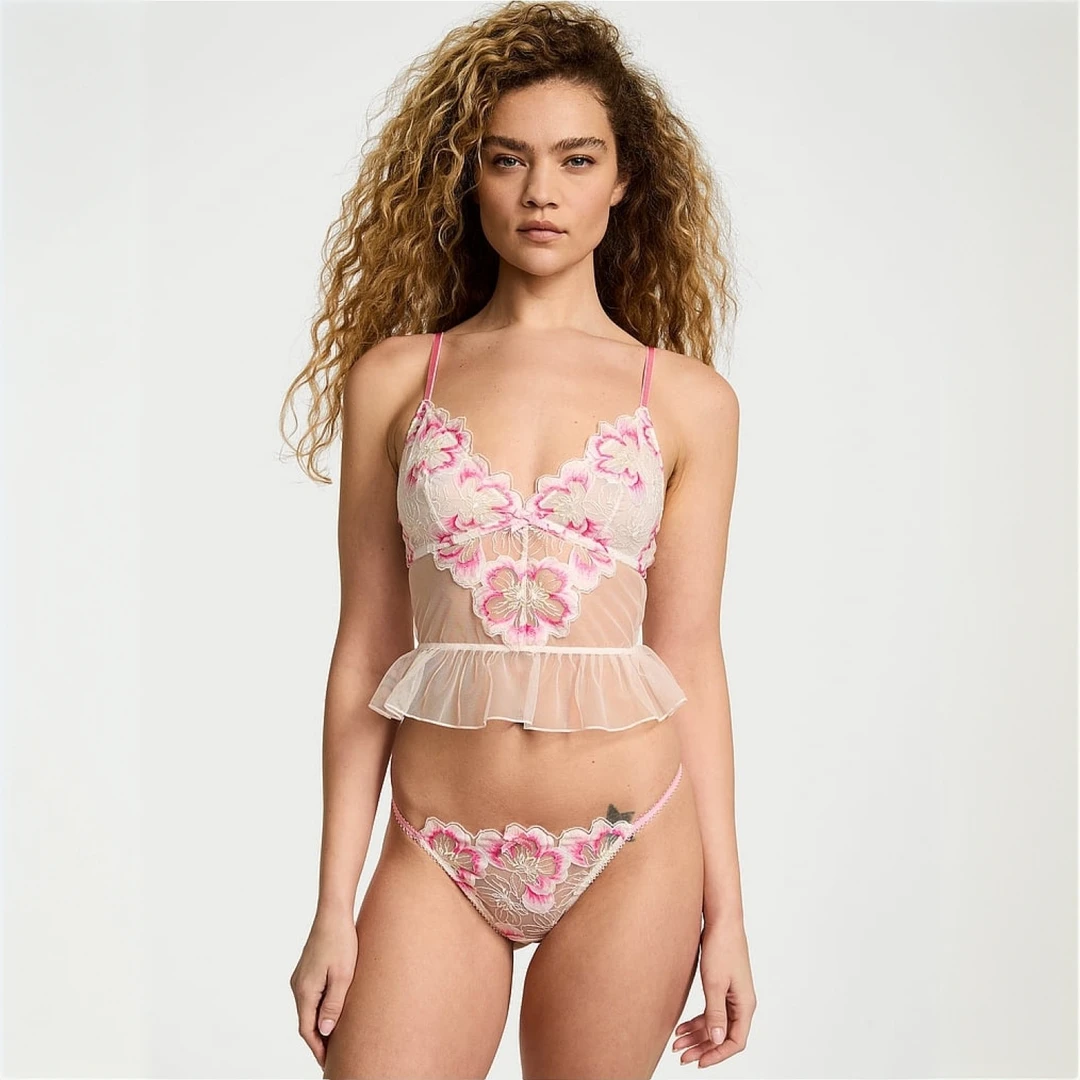 【维密·睡衣上衣】梦幻花瓣刺绣网纱性感睡衣上装