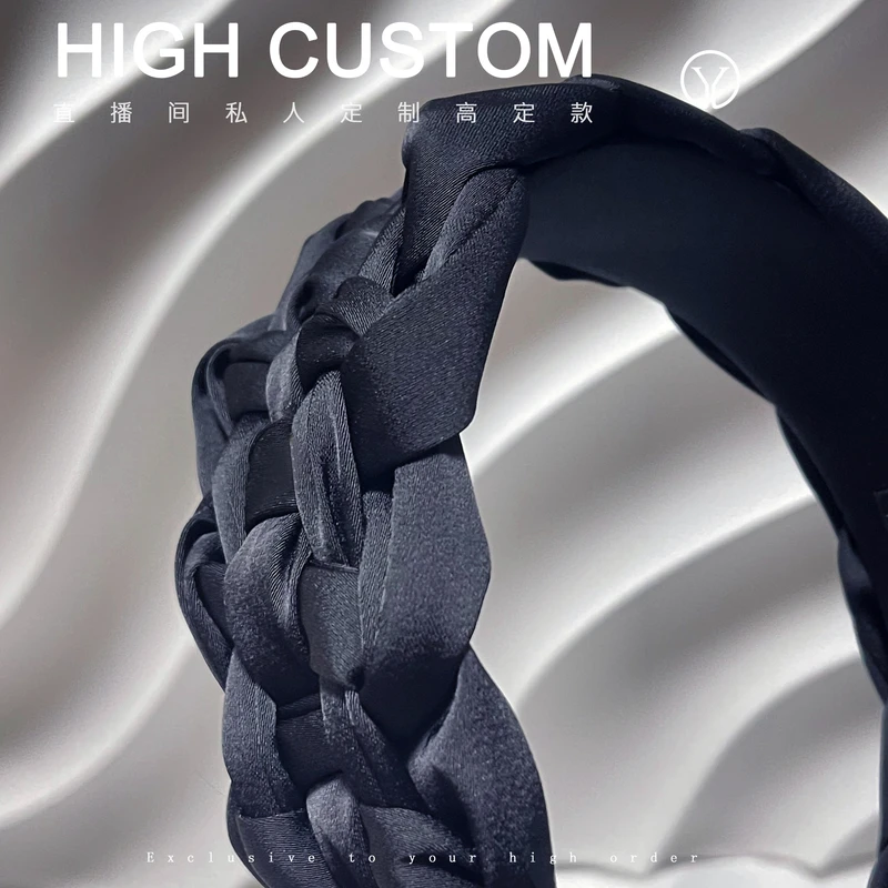 小香黑色缎面麻花编织宽边发箍