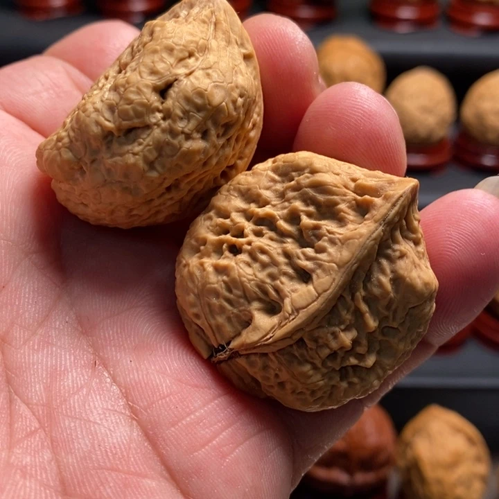 文玩核桃吊坠半壁江山37