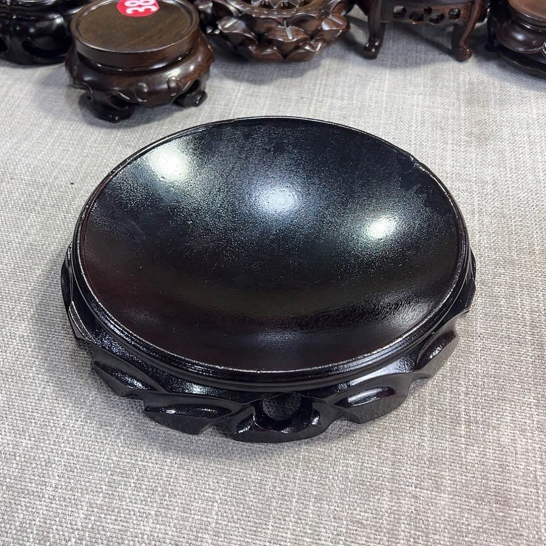 红木底座精雕工艺品