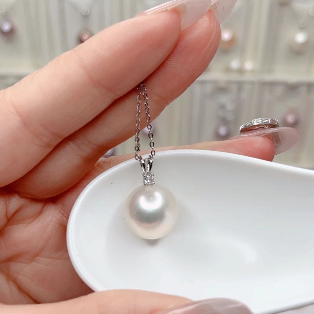 淡水珍珠吊坠(赠链)合金