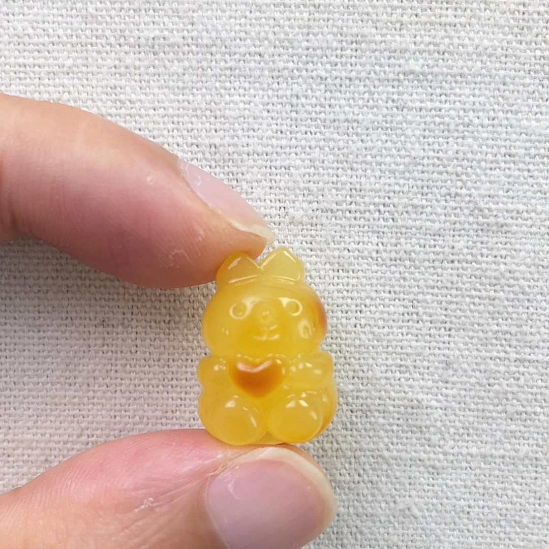 琥珀未镶嵌裸石爱心小兔