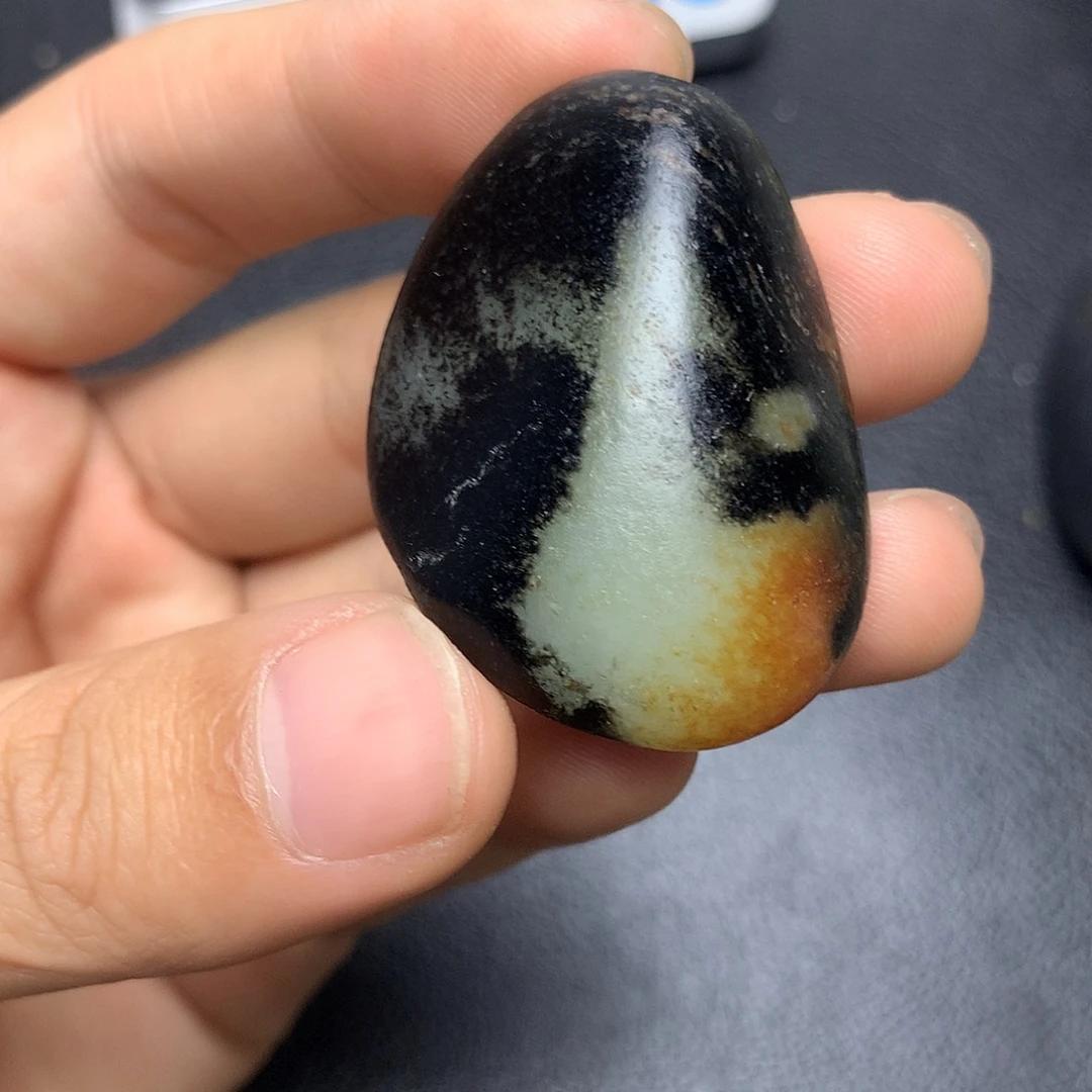 和田玉未镶嵌摆件