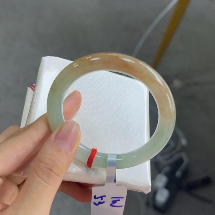 未镶嵌手镯翡翠冰红圆条-52.6圈