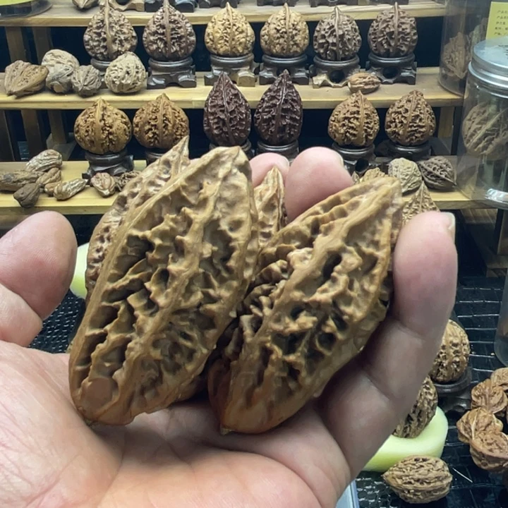 文玩核桃吊坠东北核桃两对