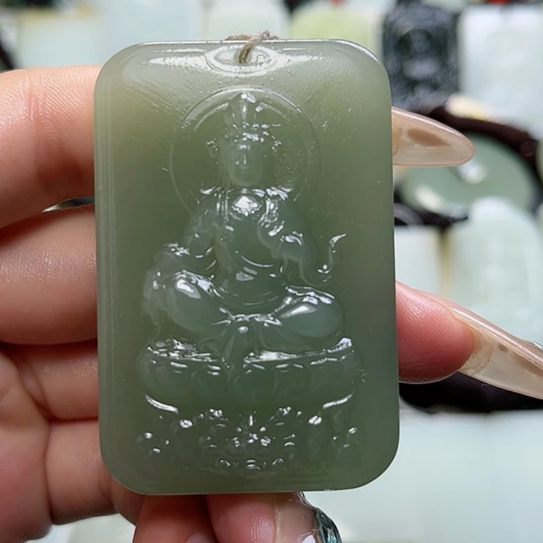 【闪购商品】颈饰未镶嵌和田玉