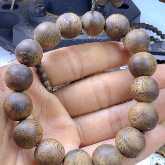 魔***沉香碎屑沉香沉香1.4-17克