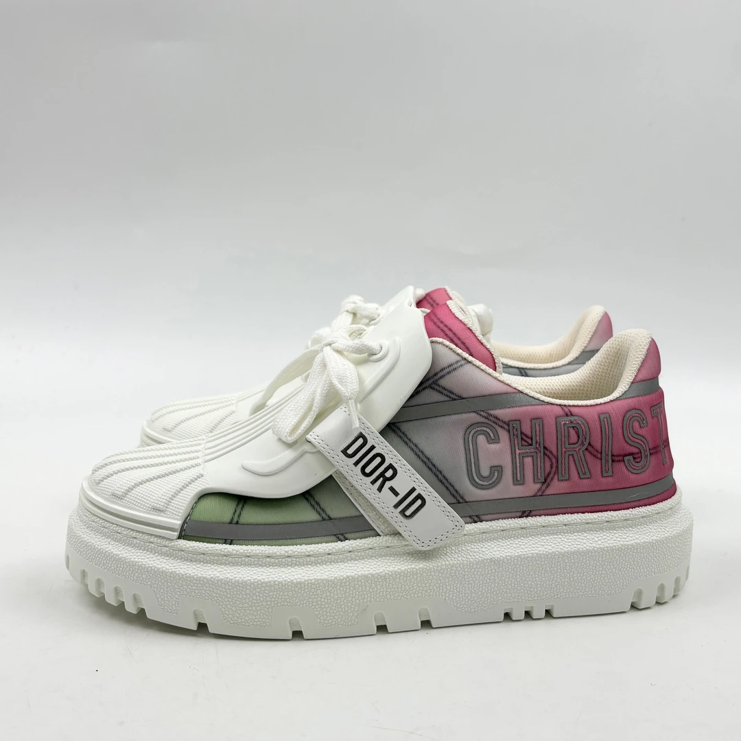 99新 DIOR/迪奥 36码 Dior迪奥 贝壳头蓝粉休闲板鞋 99新 lm4880