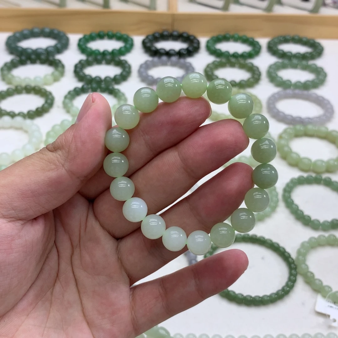 手串未镶嵌和田玉（渐变10）