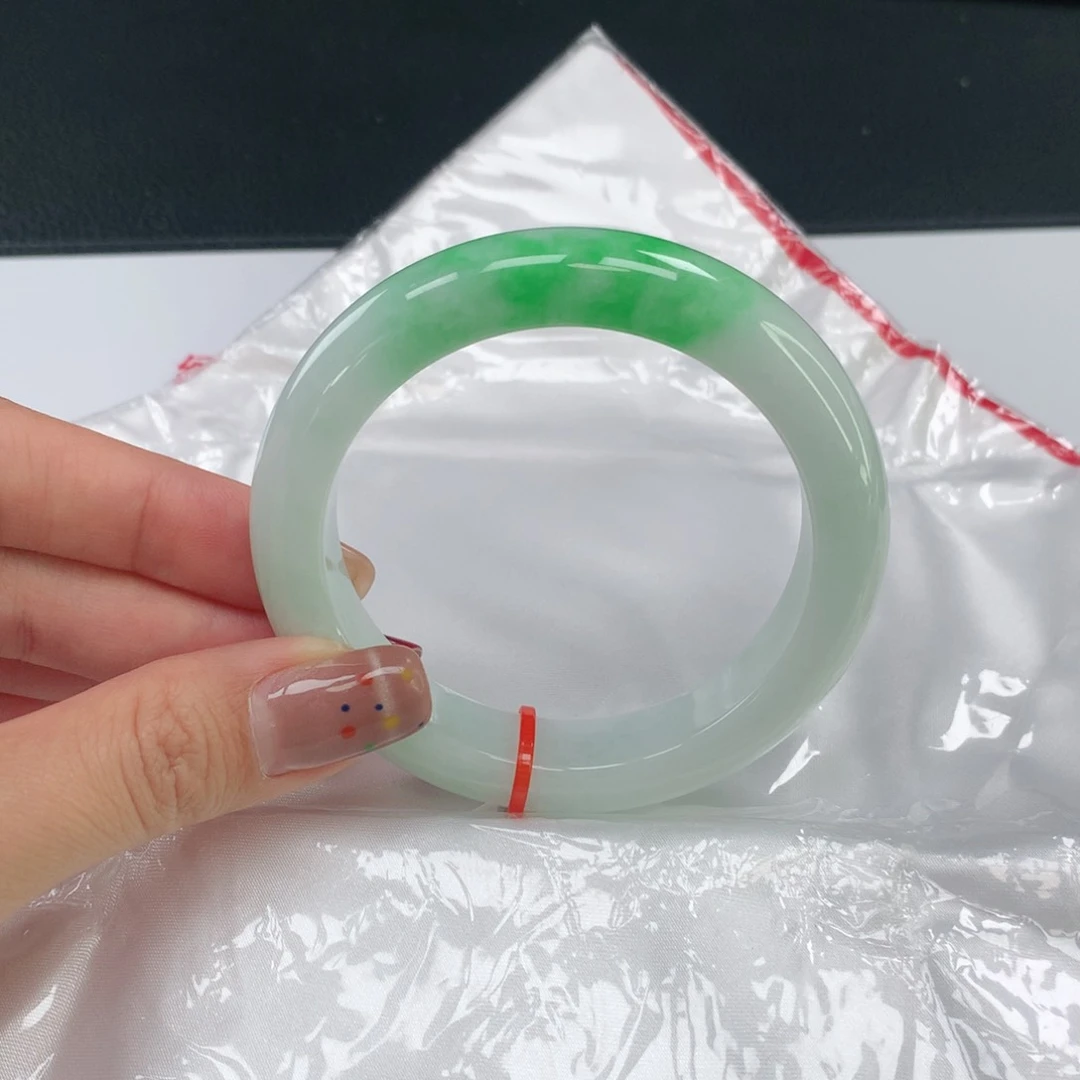 未镶嵌手镯翡翠061