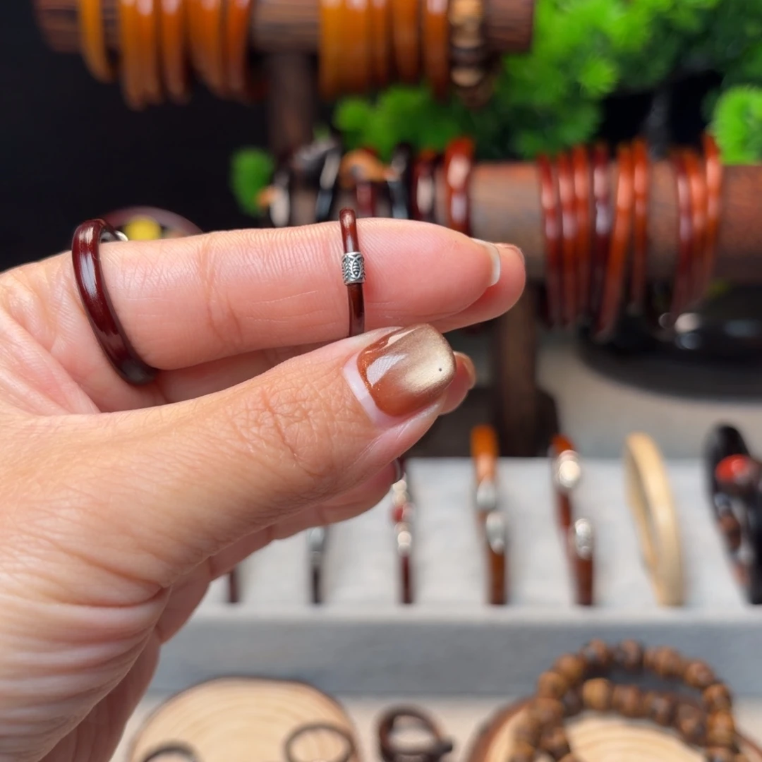 李***籽木质非金属鸡血藤戒指